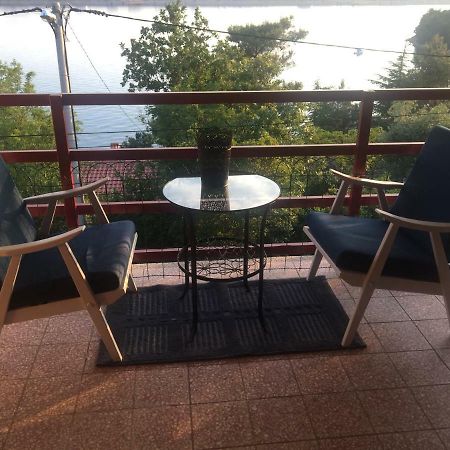 Apartman Cvenkica Omišalj Exterior foto
